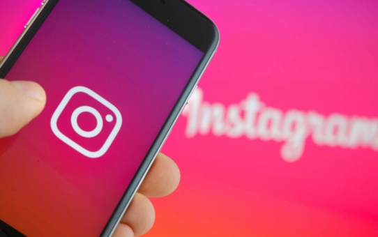 How to buy followers on Instagram
