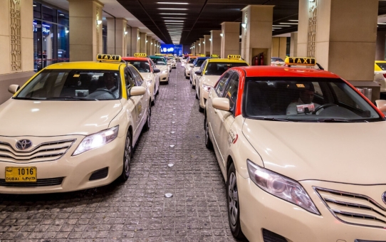 Dubai Taxi: The Ideal Way to Navigate the Megacity